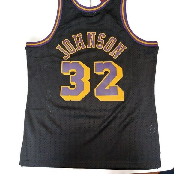 Mitchell & Ness Size L Los Angeles Lakers 1984-85 Magic Johnson Swingman Jersey - Picture 6 of 8